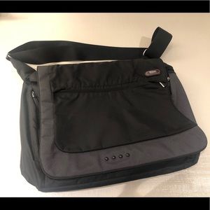 Tumi messenger bag